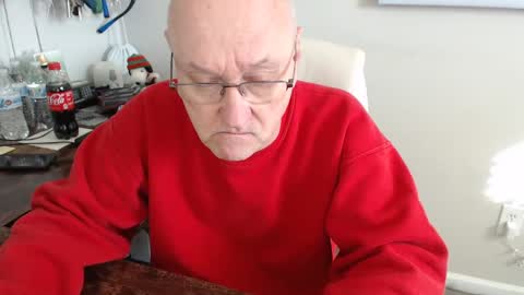 Snapshot of millenium0129 chatting on 01/15/25, 03:39 millenium0129 online show from 01/15/25, 03:39