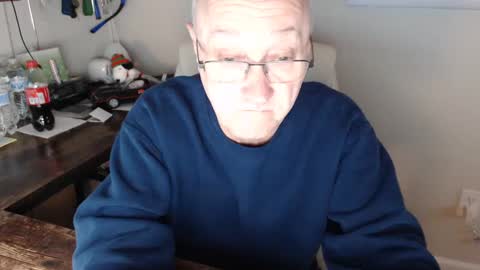 Snapshot of millenium0129 chatting on 01/23/25, 11:26 millenium0129 online show from 01/23/25, 11:26