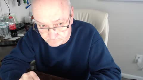 Snapshot of millenium0129 chatting on 01/27/25, 01:30 millenium0129 online show from 01/27/25, 01:30