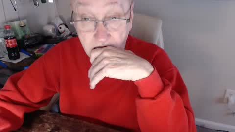 Snapshot of millenium0129 chatting on 02/07/25, 01:36 millenium0129 online show from 02/07/25, 01:36