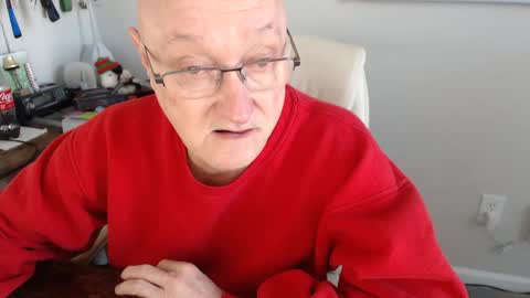 Snapshot of millenium0129 chatting on 03/03/25, 07:39 millenium0129 online show from 03/03/25, 07:39