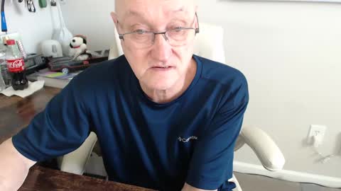 Snapshot of millenium0129 chatting on 03/06/25, 04:38 millenium0129 online show from 03/06/25, 04:38