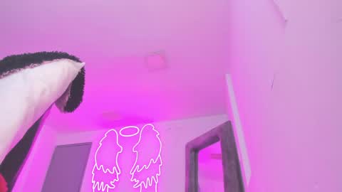 miller_silvana online show from 04/13/26, 11:37