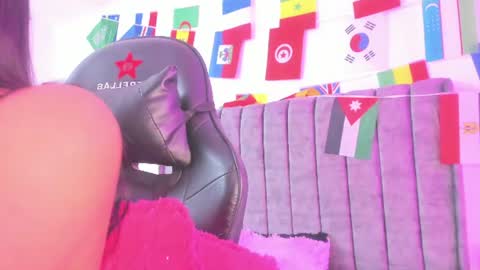 miller_silvana online show from 06/27/26, 12:22