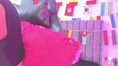 miller_silvana online show from 07/03/26, 11:49
