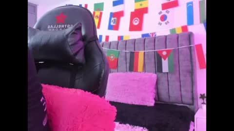 miller_silvana online show from 07/07/26, 11:47
