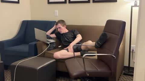 Snapshot of millerjdm chatting on 12/13/24, 02:43 SlimnHungOH online show from 12/13/24, 02:43