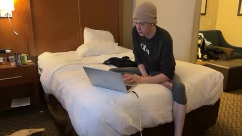 Snapshot of millerjdm chatting on 01/06/25, 10:05 SlimnHungOH online show from 01/06/25, 10:05