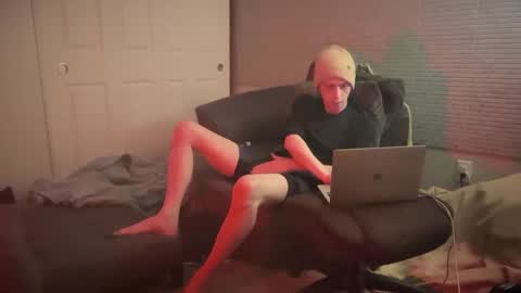 Snapshot of millerjdm chatting on 01/24/25, 07:51 SlimnHungOH online show from 01/24/25, 07:51