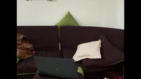 Snapshot of millerjdm chatting on 10/19/25, 02:40 SlimnHungOH online show from 10/19/25, 02:40