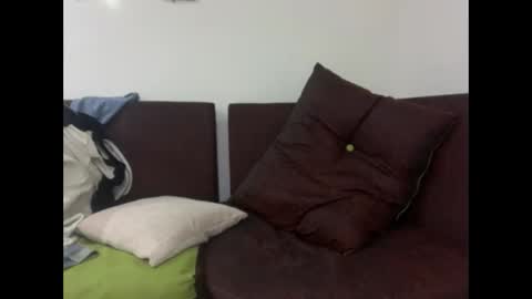 Snapshot of millerjdm chatting on 11/12/25, 10:41 SlimnHungOH online show from 11/12/25, 10:41