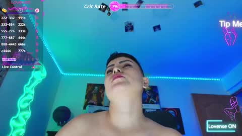 Im girl my name is Johana  online show from 02/17/26, 08:15