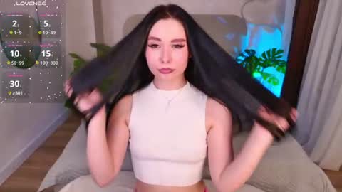 milleycyrus_ online show from 07/17/26, 09:30