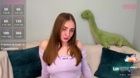 Snapshot of millibrooksss chatting on 03/27/26, 01:44 millibrooksss online show from 03/27/26, 01:44