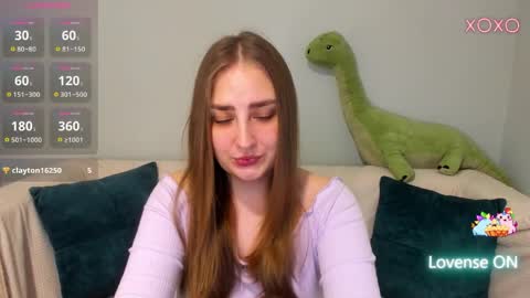 Snapshot of millibrooksss chatting on 03/28/26, 01:27 millibrooksss online show from 03/28/26, 01:27