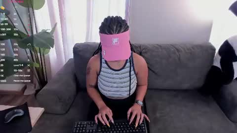 millie_volturi online show from 07/15/26, 12:43
