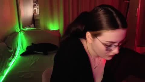 Millie online show from 03/13/26, 02:12