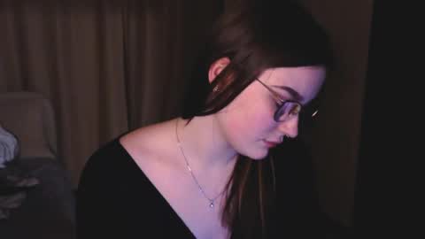 Millie online show from 04/17/26, 05:27