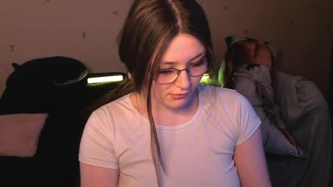 Millie online show from 05/23/26, 10:08
