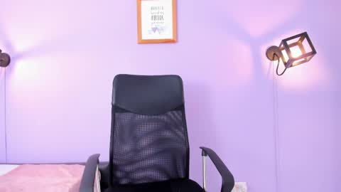 Millie online show from 04/08/26, 12:05