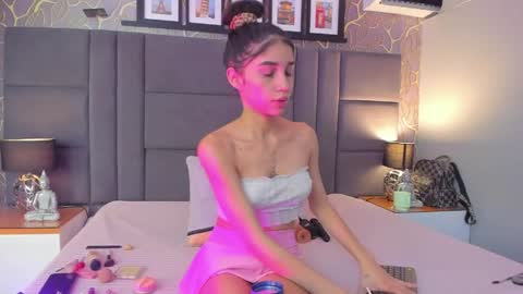 millie  online show from 04/05/26, 08:06