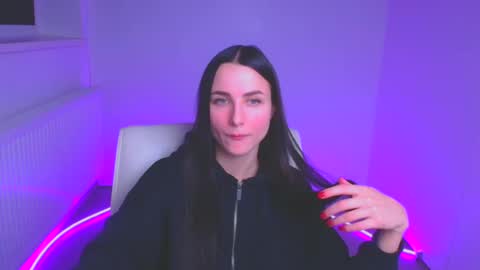 Milly online show from 01/22/25, 12:17