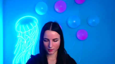 Milly online show from 02/11/25, 12:16