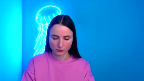 Milly online show from 02/19/25, 10:23