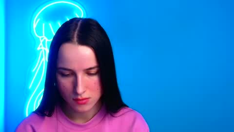 Milly online show from 03/06/25, 10:20