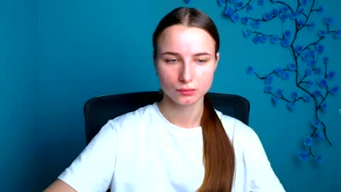 Milly online show from 06/24/26, 05:39
