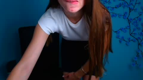Milly online show from 06/25/26, 06:07