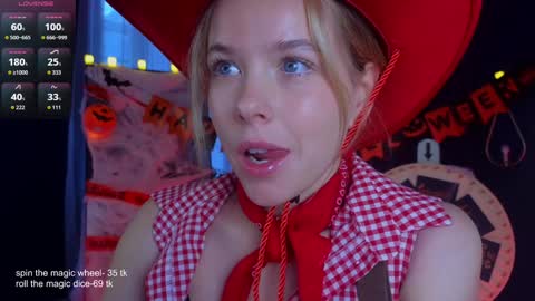 Milly    online show from 10/31/25, 07:09