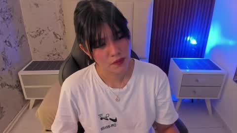 millyevans1 online show from 04/01/26, 02:56