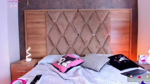 Snapshot of millygumble chatting on 10/29/25, 09:49 CherryTattoo online show from 10/29/25, 09:49