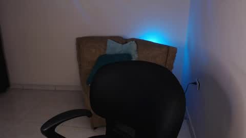 Emily  online show from 05/18/26, 11:21