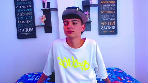 milo hot  online show from 04/01/26, 07:00