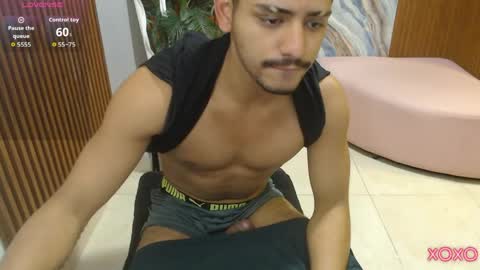 milo_tay online show from 04/01/26, 01:41