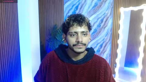 milo_tay online show from 04/11/26, 07:45