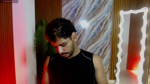 milo_tay online show from 04/13/26, 03:34