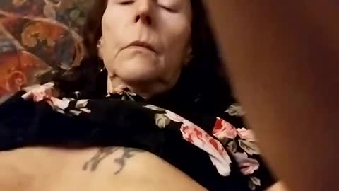 miloanj online show from 10/03/25, 07:49