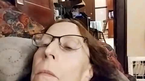 miloanj online show from 12/18/25, 02:50