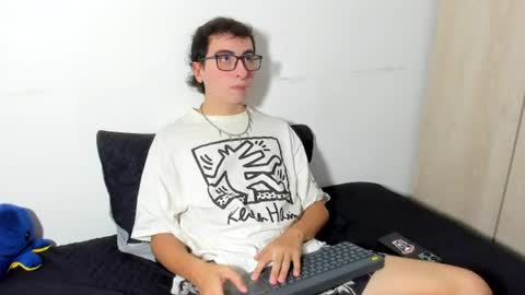 milogm_ online show from 07/01/26, 07:46