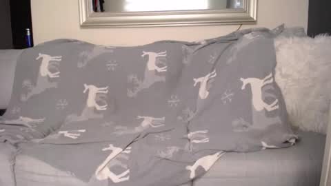 miloslove online show from 09/18/25, 12:29