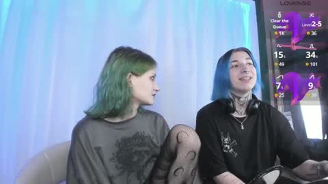 milten_trish online show from 01/21/25, 08:19