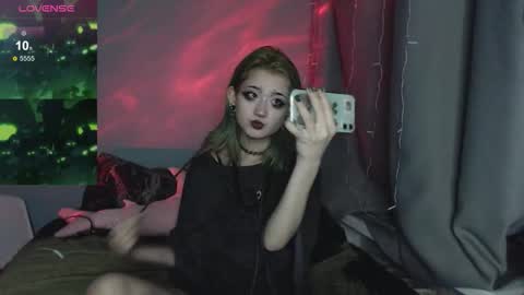 milten_trish online show from 01/17/26, 06:33