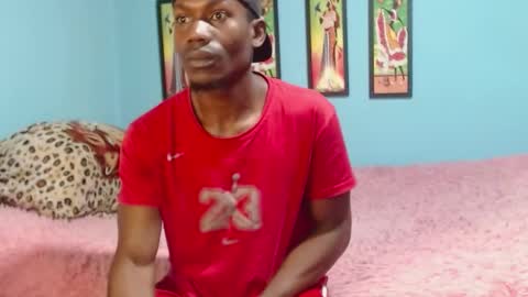 Miltonn online show from 10/20/25, 12:22