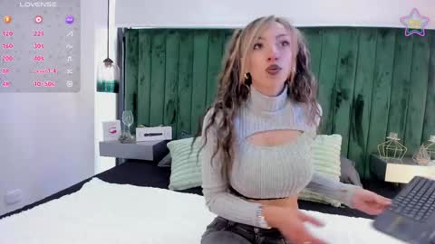  Milu Belucci  online show from 04/09/26, 02:11