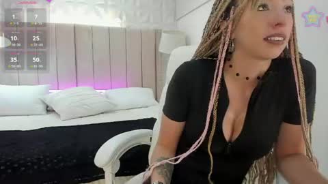 Snapshot of milu_beluci chatting on 07/17/26, 01:18 Milu Belucci online show from 07/17/26, 01:18