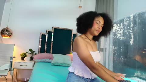 milu_brunnete online show from 06/06/26, 12:32