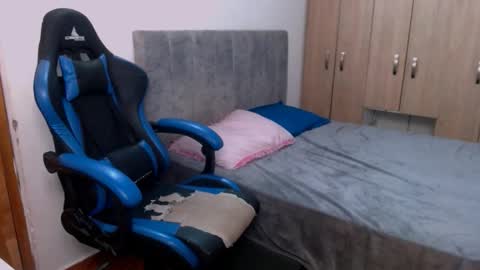 miluu_444 online show from 05/28/26, 12:30